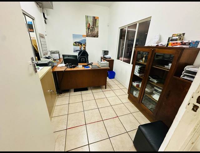 1,550M² WAREHOUSE FOR SALE IN PIETERMARITZBURG CENTRAL